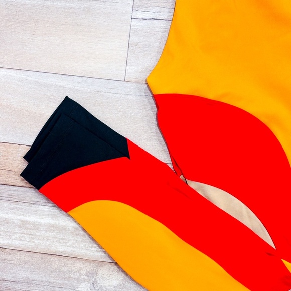 PUMA Orange red & black colorblock leggings | Active style | Medium * - Picture 6 of 11